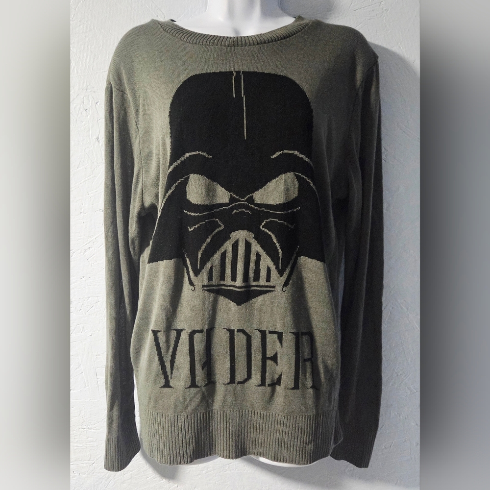 Star Wars Gray Darth Vader Sweater - M